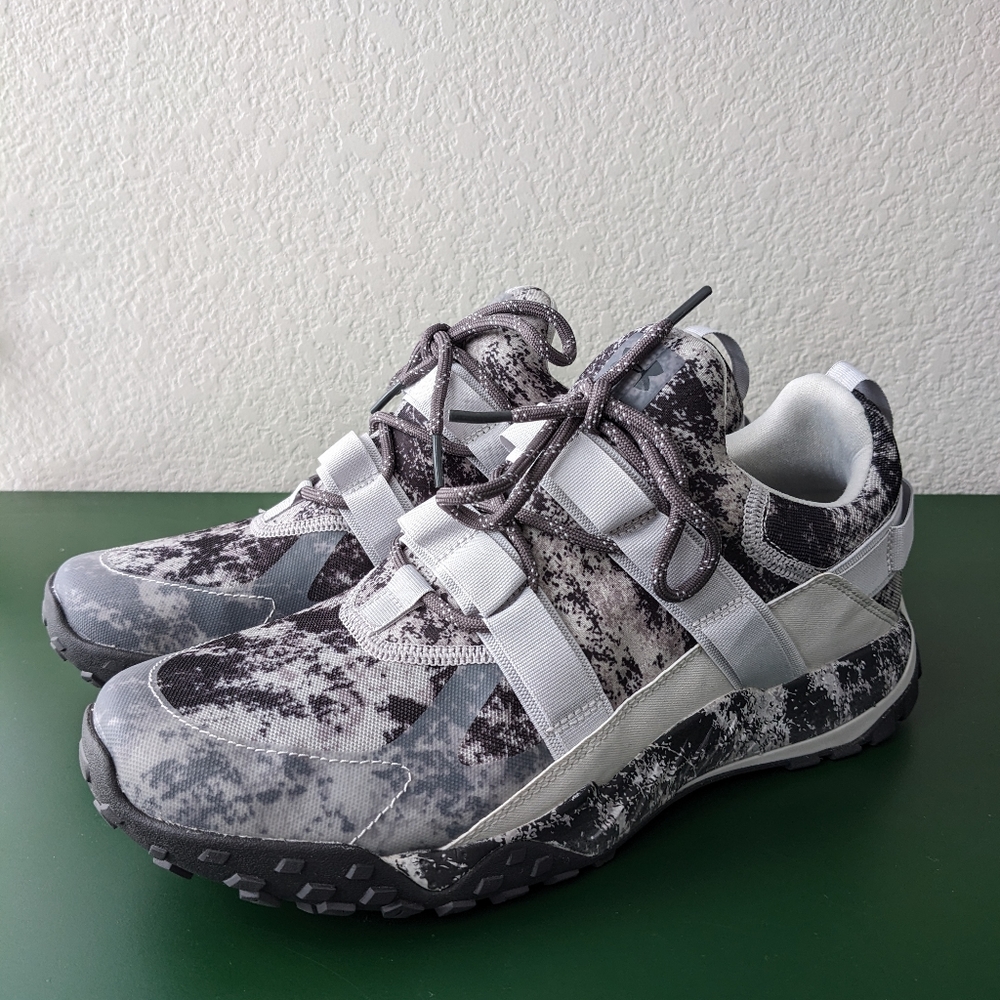 Under Armour Valsetz Trek Disrupt Size 11